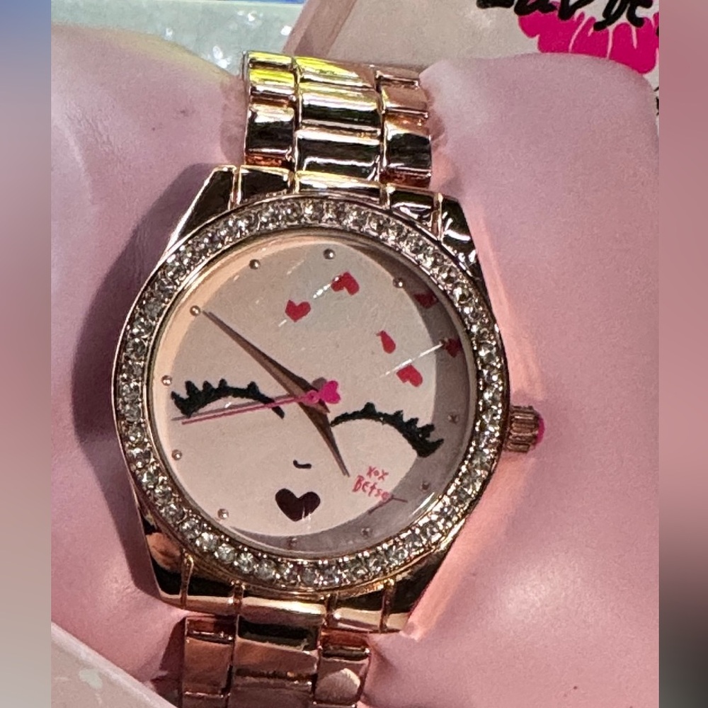 Betsey Johnson Eyes Closed Fashion Watch